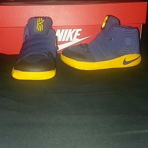 Nike Kyrie 2 gs